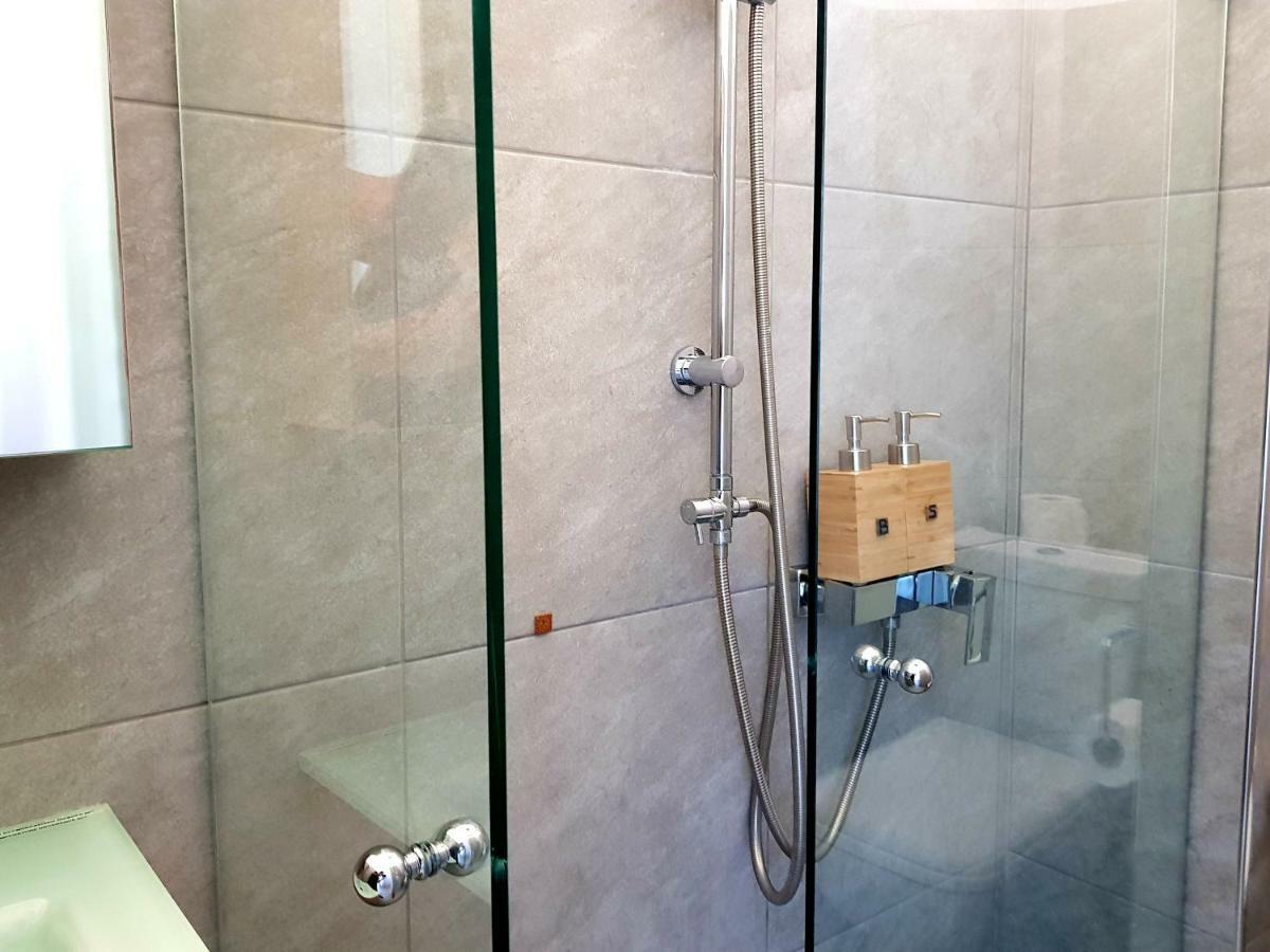 Boutique Athensairport Apartments Markópoulon المظهر الخارجي الصورة